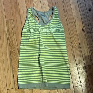 Athleta Lime Green & Gray Striped Tank Built in Bra Size‎ Medium T41-30